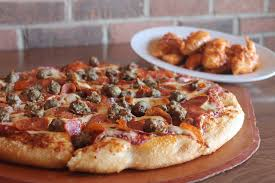 Why Pizza Gift Cards Are the Perfect Present for Food Lovers