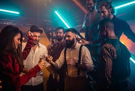 What to Look for When Choosing a Gentlemen’s Club in Fort Worth